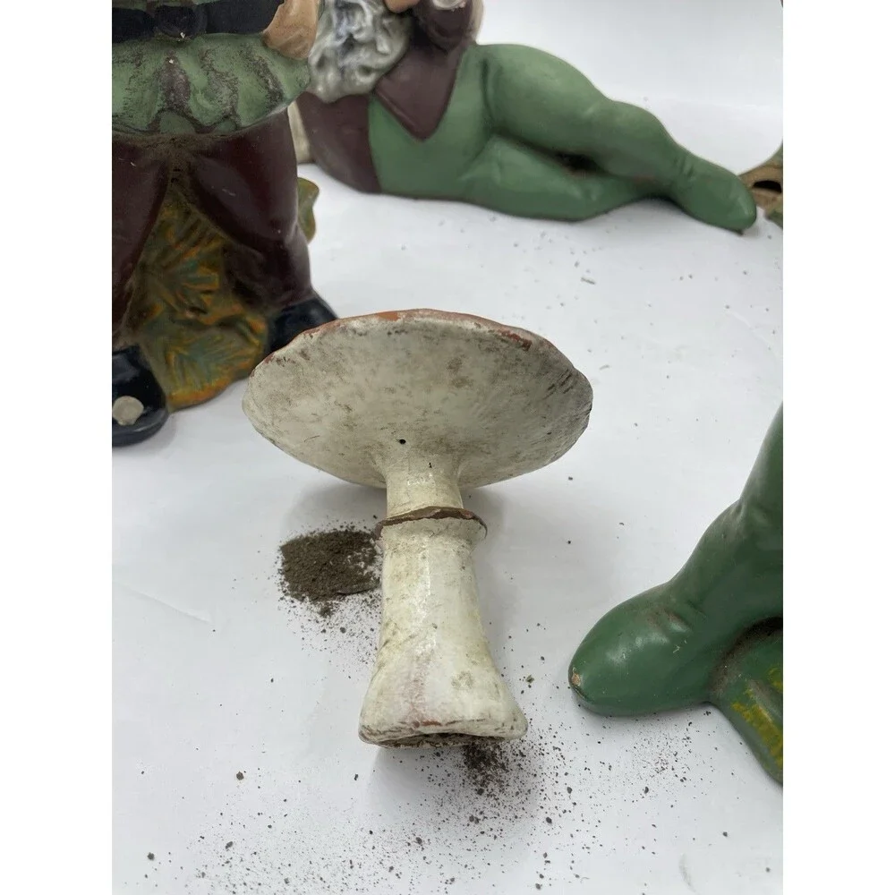 RARE Vintage Heissner West Germany Terracotta Garden Gnome Set of 4 + Mushroom